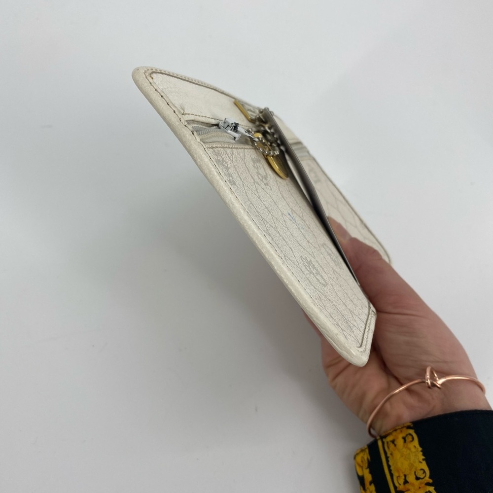Dior Pouch - Picture 3 of 12